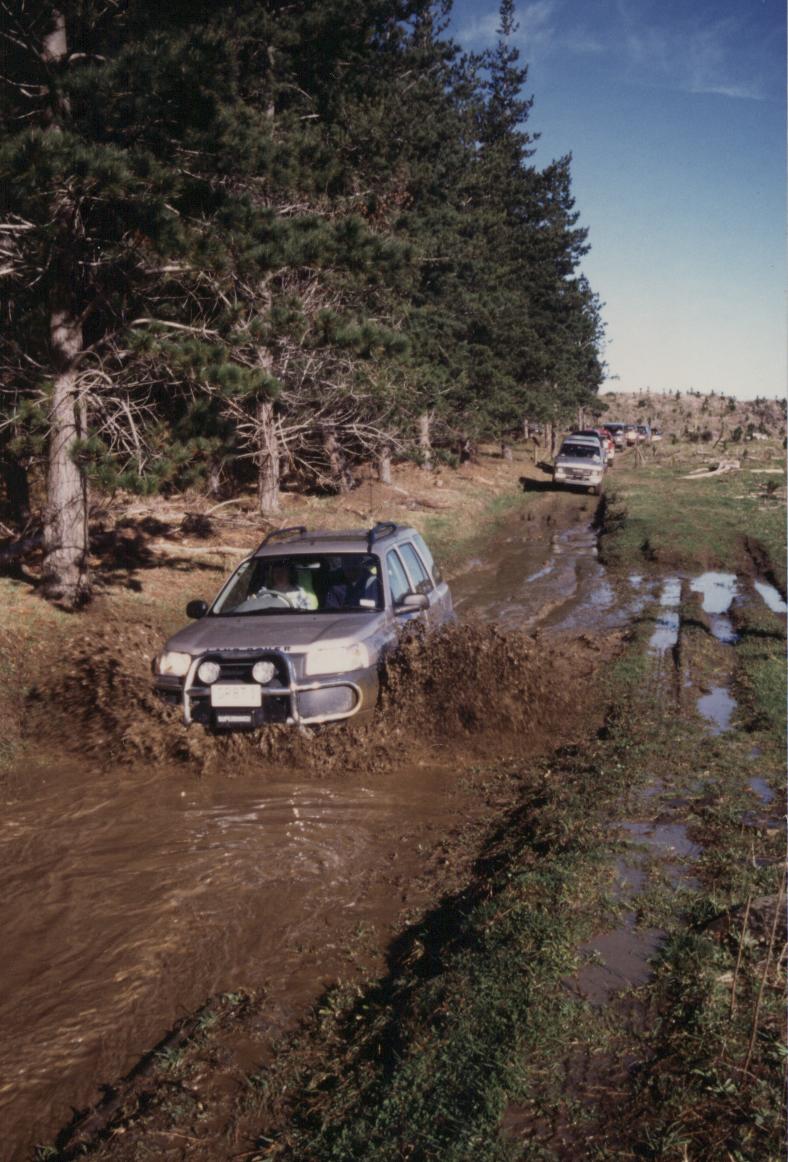 nzlro/Freelander/Freelander in the mud - Woodhill.JPG